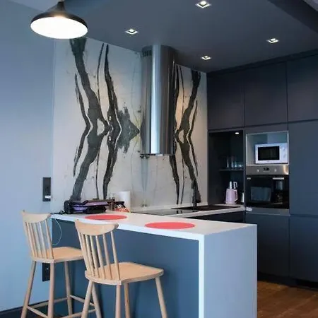 Apartment Luxury - Pool, Parking & Gym In Beyoglu